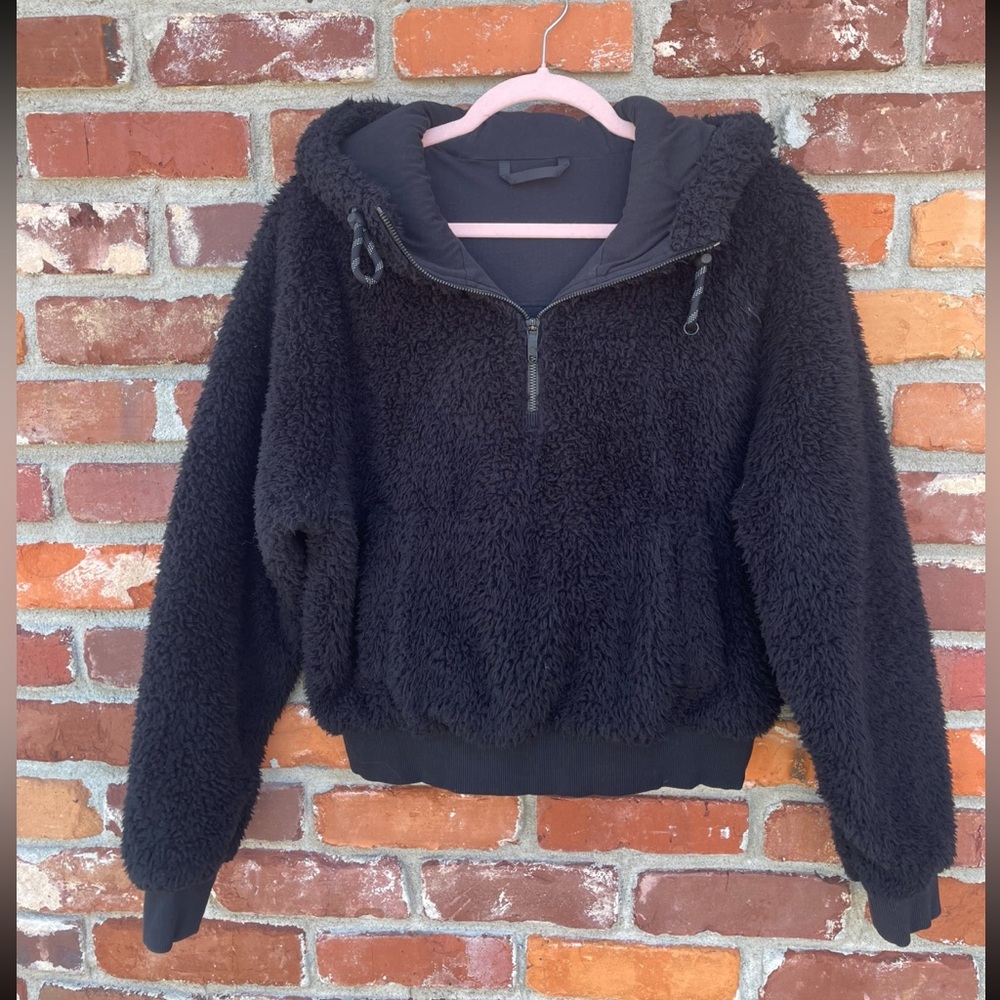 EUC lululemon Oh So Sherpa Half Zip